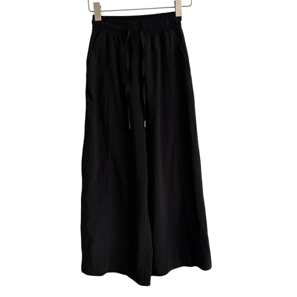 Lululemon Get Going Wide Leg Pant *24" in Black Sz 2 - Picture 3 of 10